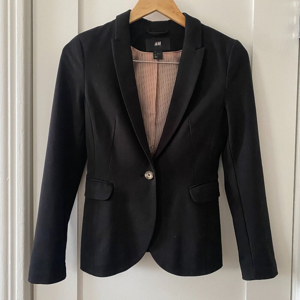 H&M Women's Black Solid Long Sleeve Business Work Blazer Jacket Size 2 Classic